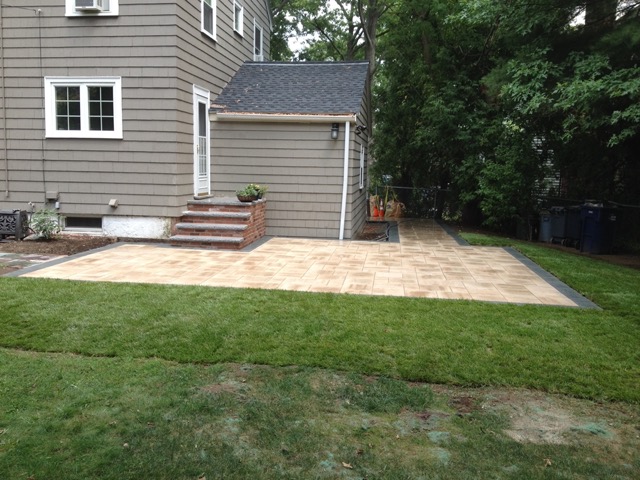 West Roxbury Yard Makeover image